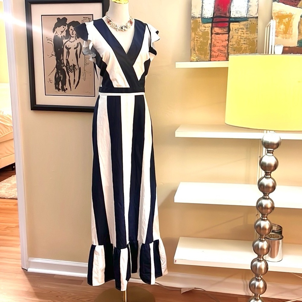 New York & Co.,YachtWear Navy/White Striped Flounce Dress,Flutter Sleeves,Size S - Picture 2 of 9